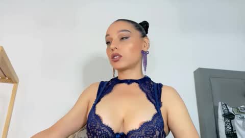 laura online show from 8, 6, 2026