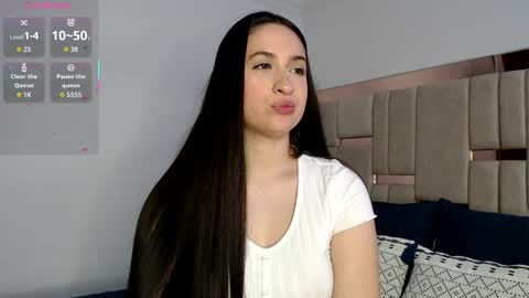 sofiaduque_26 online show from 22, 2, 2026