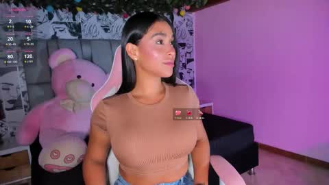 Snapshot of sofialaurentxoxo chatting on 1, 12, 2025 Sofia online show from 1, 12, 2025