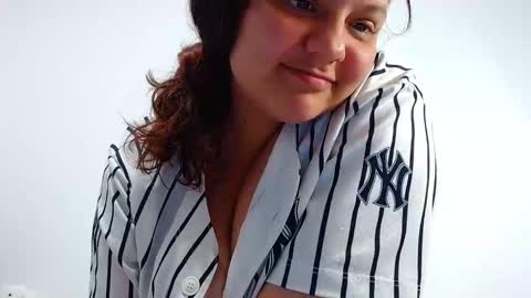 Snapshot of sofiamooon_ chatting on 25, 2, 2026 sofiamooon_ online show from 25, 2, 2026