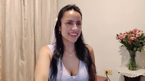 Sofi Bella online show from 1, 2, 2026
