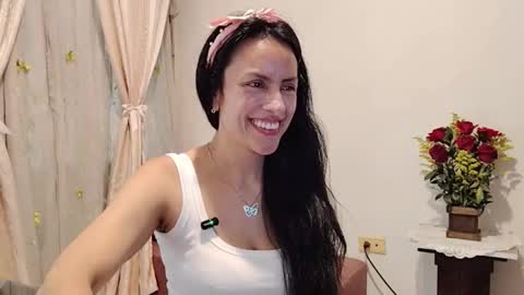 Sofi Bella online show from 17, 2, 2026