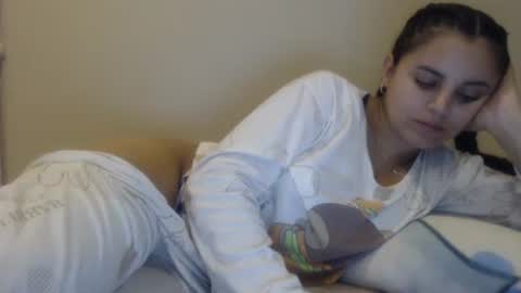 Snapshot of sofigarcia17 chatting on 6, 11, 2025 sofi online show from 6, 11, 2025