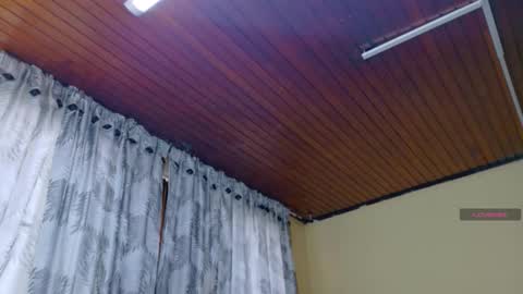 sofii_cute01 online show from 9, 1, 2026