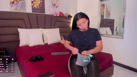 Snapshot of sofiperez_ chatting on 21, 1, 2025 online show from 21, 1, 2025