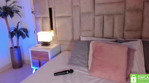 Sofia online show from 6, 3, 2025