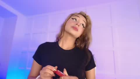 Snapshot of sofly_s chatting on 30, 6, 2026 Sofi online show from 30, 6, 2026