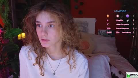 Snapshot of soft_animal chatting on 11, 1, 2026 E online show from 11, 1, 2026