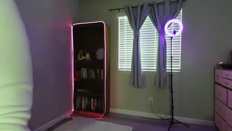 Streaming 1129 7pm PST online show from 18, 1, 2026