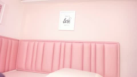 Rose  online show from 14, 12, 2025