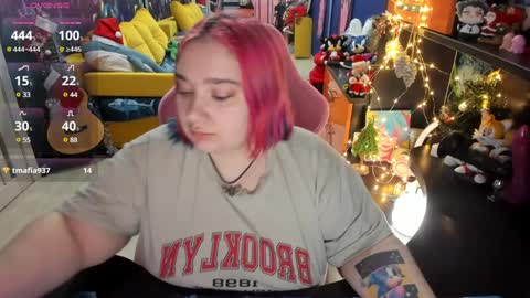 Snapshot of softie_sofy chatting on 8, 1, 2025 Sofie online show from 8, 1, 2025