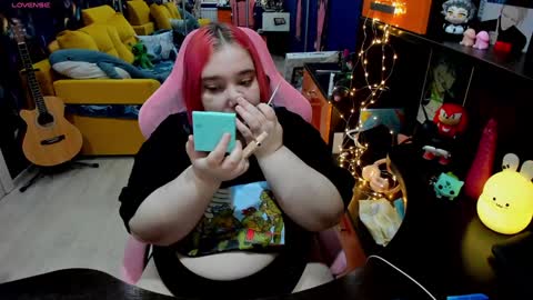 Snapshot of softie_sofy chatting on 31, 1, 2025 Sofie online show from 31, 1, 2025