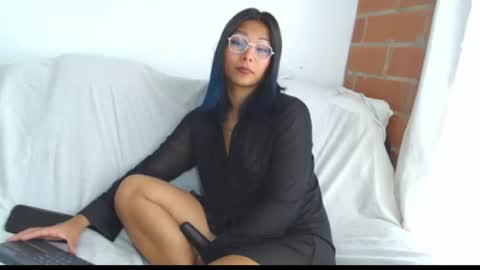  Sofy  online show from 23, 6, 2026