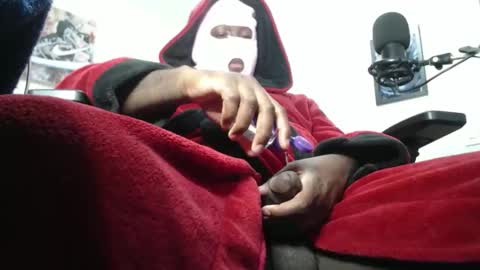 Snapshot of solo187666724488 chatting on 9, 11, 2025 Masked Edging online show from 9, 11, 2025