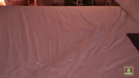 Snapshot of sonalegend_ chatting on 12, 1, 2025 My name isSonya  online show from 12, 1, 2025