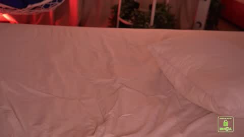 Snapshot of sonalegend_ chatting on 17, 9, 2025 My name isSonya  online show from 17, 9, 2025