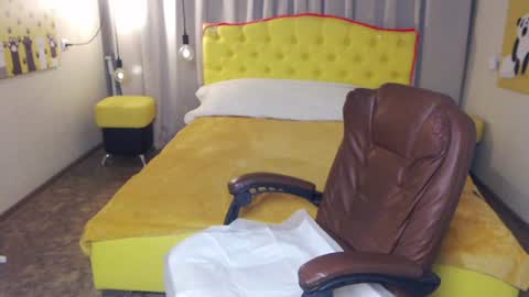 sondrariddle online show from 3, 3, 2026