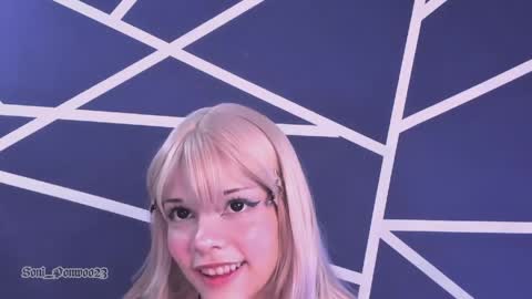 Snapshot of soni_ponwoo23 chatting on 13, 5, 2026 Soniiiiii online show from 13, 5, 2026