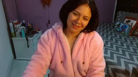 sonialatin69 online show from 9, 1, 2025