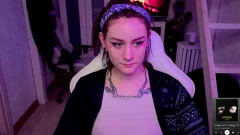 Snapshot of sonicsupergirl chatting on 16, 10, 2025 Rie online show from 16, 10, 2025