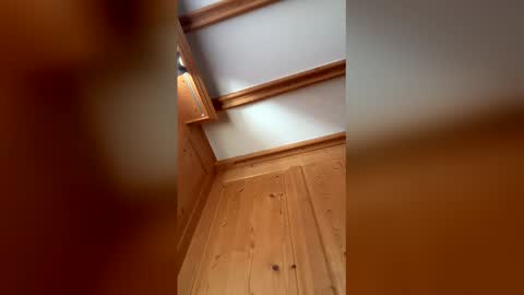 sooooo_hornyyy online show from 1, 3, 2026