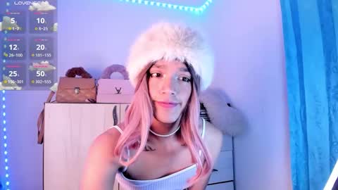 sophi lovely online show from 20, 11, 2025