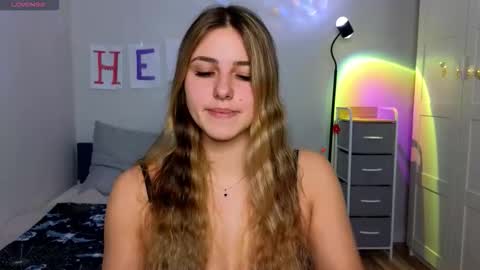 Snapshot of sophia_euphoria chatting on 2, 12, 2025 Sophia online show from 2, 12, 2025