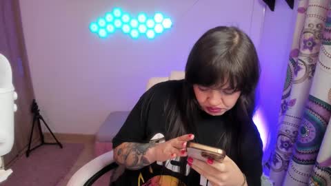 sophia_grants online show from 29, 10, 2025