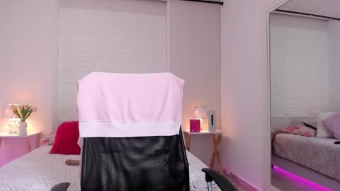  S O P H I A  online show from 28, 3, 2026