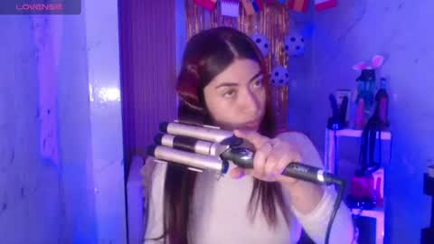 Snapshot of sophia_tf chatting on 18, 7, 2026 Sophia online show from 18, 7, 2026