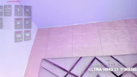 Sophia Paris online show from 19, 4, 2026