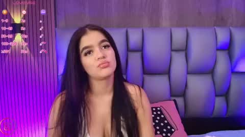 Snapshot of sophiaa_taylor_ chatting on 13, 7, 2026 online show from 13, 7, 2026