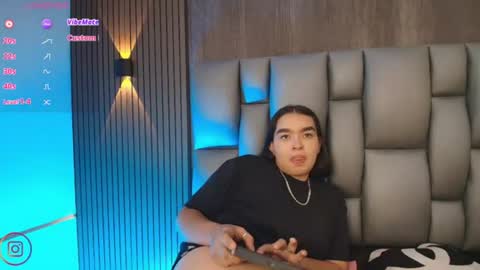 Snapshot of sophiaa_taylor_ chatting on 16, 7, 2026 online show from 16, 7, 2026