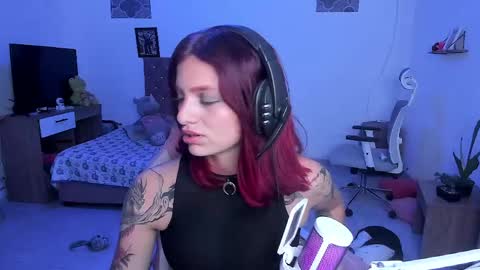 Snapshot of sophie_dolly_ chatting on 16, 5, 2026 sophie doll online show from 16, 5, 2026