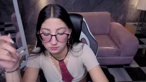 Snapshot of sophie_jones_b chatting on 21, 2, 2026 sophie_jones_b online show from 21, 2, 2026