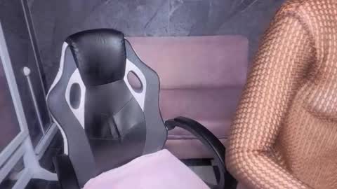 Snapshot of sophie_jones_b chatting on 2, 3, 2026 sophie_jones_b online show from 2, 3, 2026