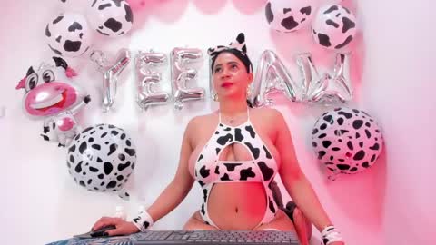 sophie_newton online show from 5, 6, 2026
