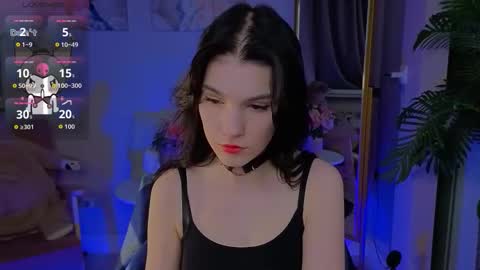 sophie_nomenal_ online show from 20, 10, 2025