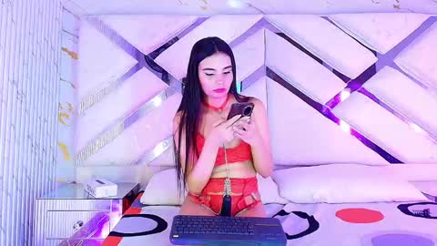 Snapshot of sophie_stars chatting on 3, 5, 2026 Sophie online show from 3, 5, 2026