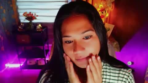 Snapshot of sophiebaley_ chatting on 3, 4, 2026 Sophie online show from 3, 4, 2026