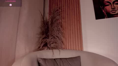 Sophie online show from 28, 3, 2026