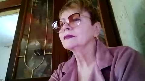SophieBurnsX online show from 24, 5, 2026