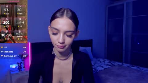 Sophie online show from 20, 10, 2025