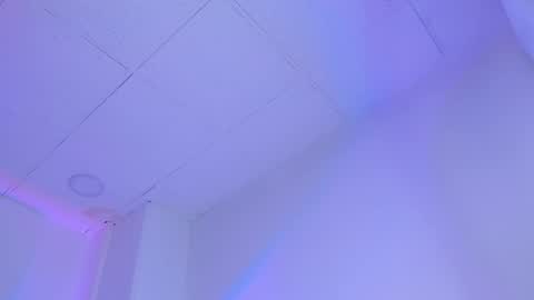 Snapshot of sophiehill_gh chatting on 12, 12, 2024 SOPH  online show from 12, 12, 2024