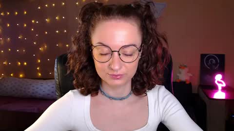 sophieleroux online show from 10, 4, 2026