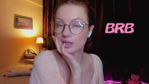 sophieleroux online show from 8, 7, 2026