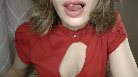 Sophiemisss online show from 13, 3, 2026