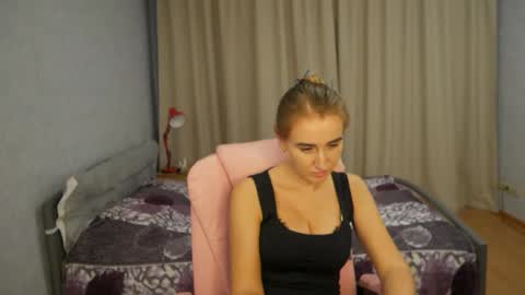 Sophi online show from 21, 10, 2025