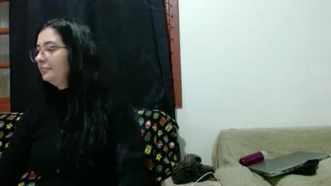 sophirivers online show from 9, 10, 2025