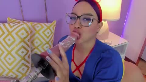 Sophy online show from 14, 3, 2026